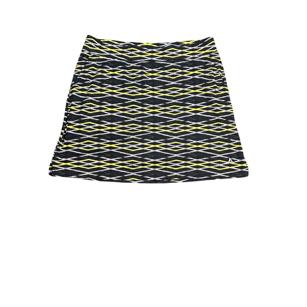 Black and White Mini Pencil Skirt with Geometric Pattern